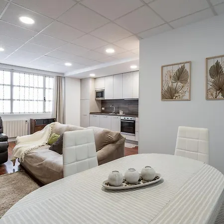 Daire Confortable Y Luminoso Exterior En San Sebastián