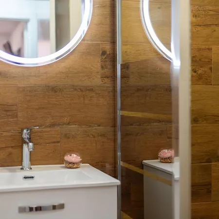 Confortable Y Luminoso Exterior En Apartamento *